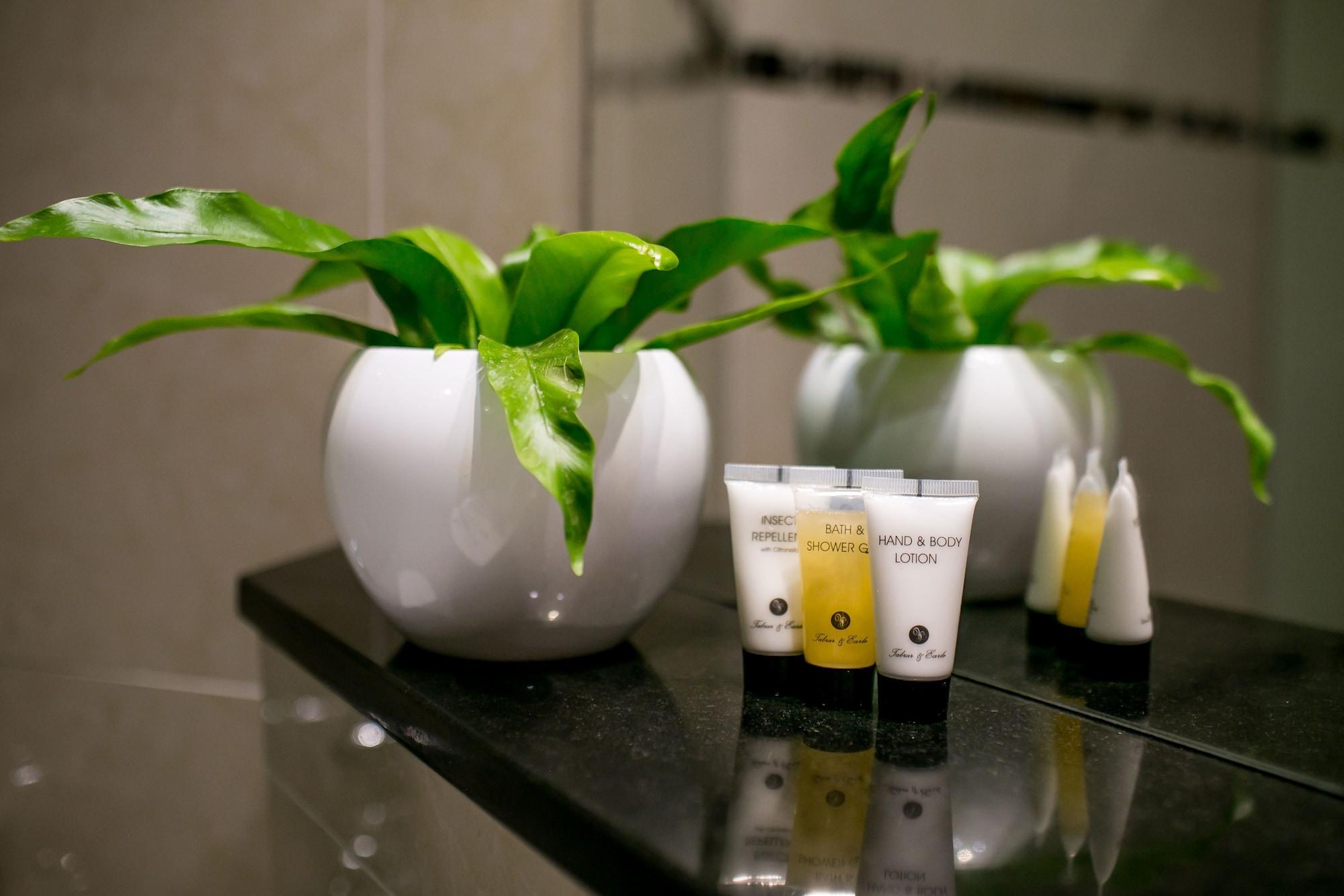 Bronte Hotel هراري المظهر الخارجي الصورة